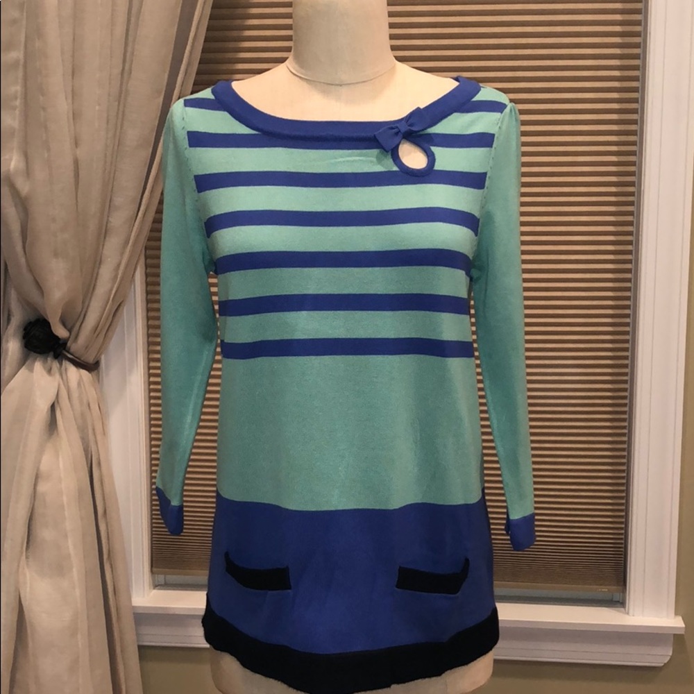 Nwot M&CO Colorblocked Stripe Sweater